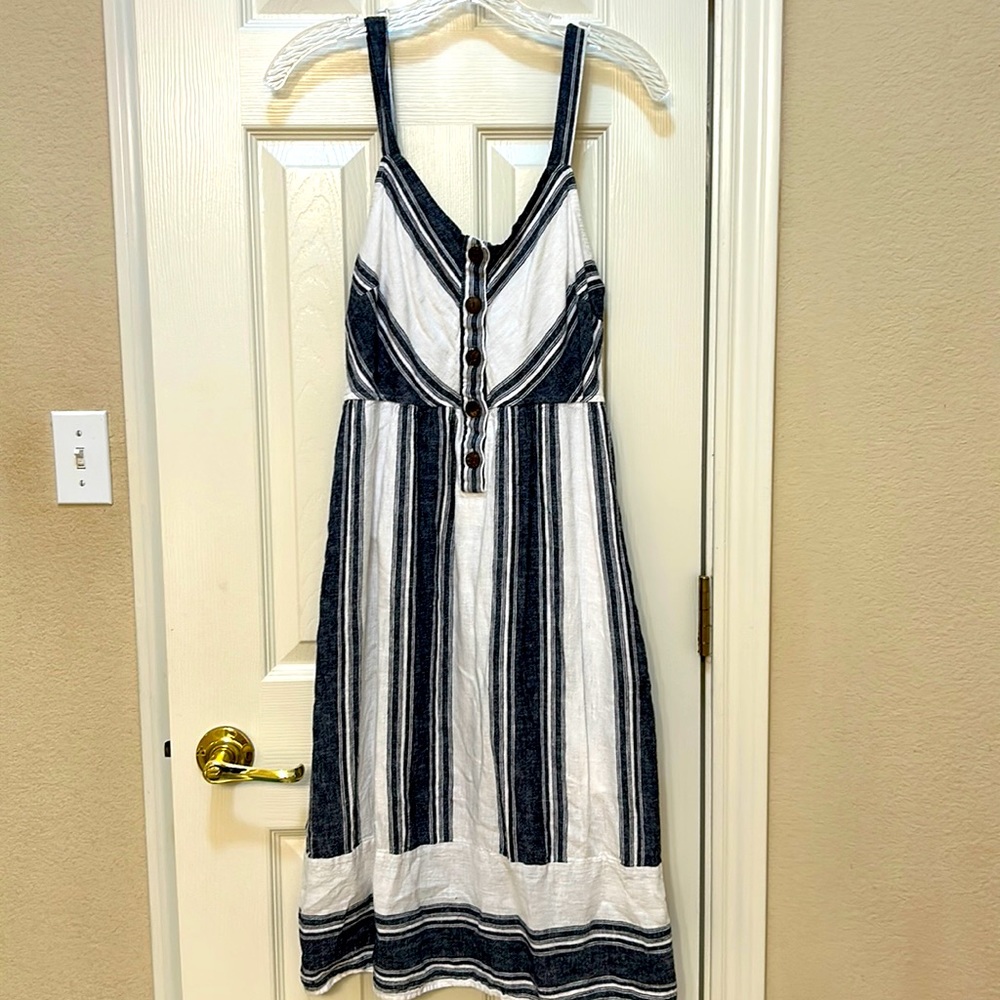 Comfy striped linen summer dress WITH POCKETS
